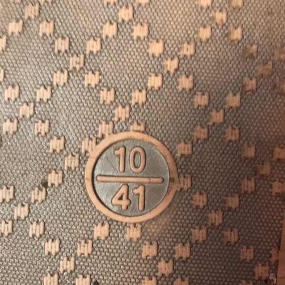 Shoes - Picture 2 of 2